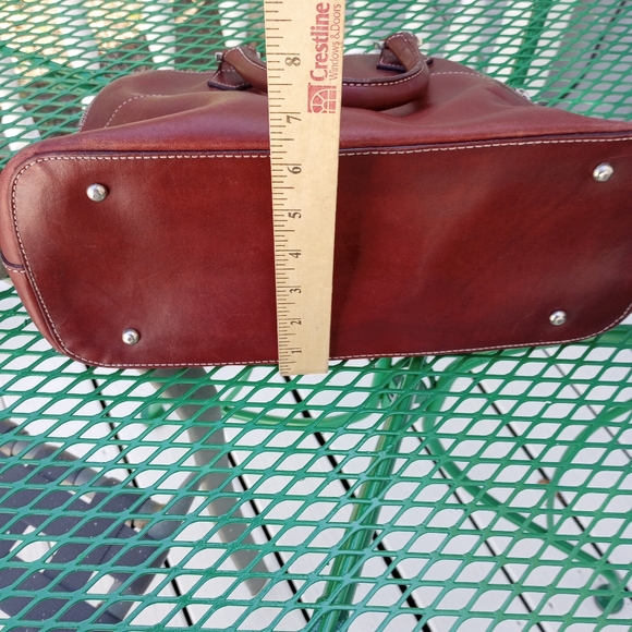 Dooney and Bourke satchel - Picture 10 of 10